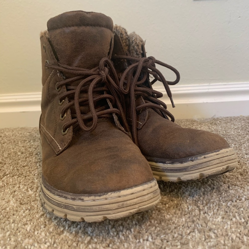 Women’s winter boots